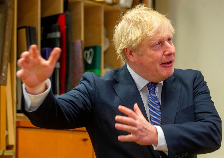 In eigen land zit Boris Johnson gebeiteld. Met zijn meerderheid van 80 zetels kan hij de oppositie negeren. Beeld AFP