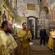 Moederziel alleen viert Poetin – of is het een pop? – orthodoxe Kerst