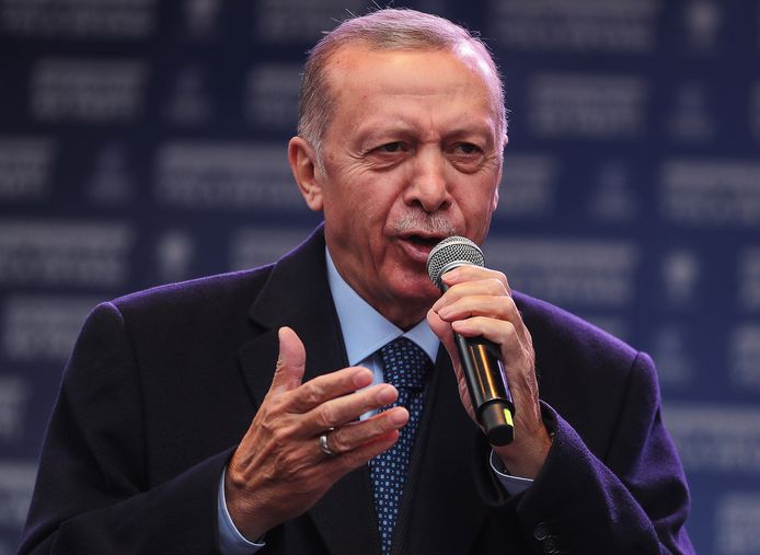De Turkse president gisteren tijdens een campagnebijeenkomst in Istanbul.
