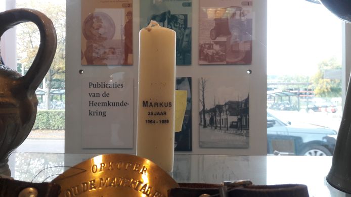 Een kaars herinnert in het heemcentrum van De Kleine Meijerij aan de Oisterwijkse Markus-parochie