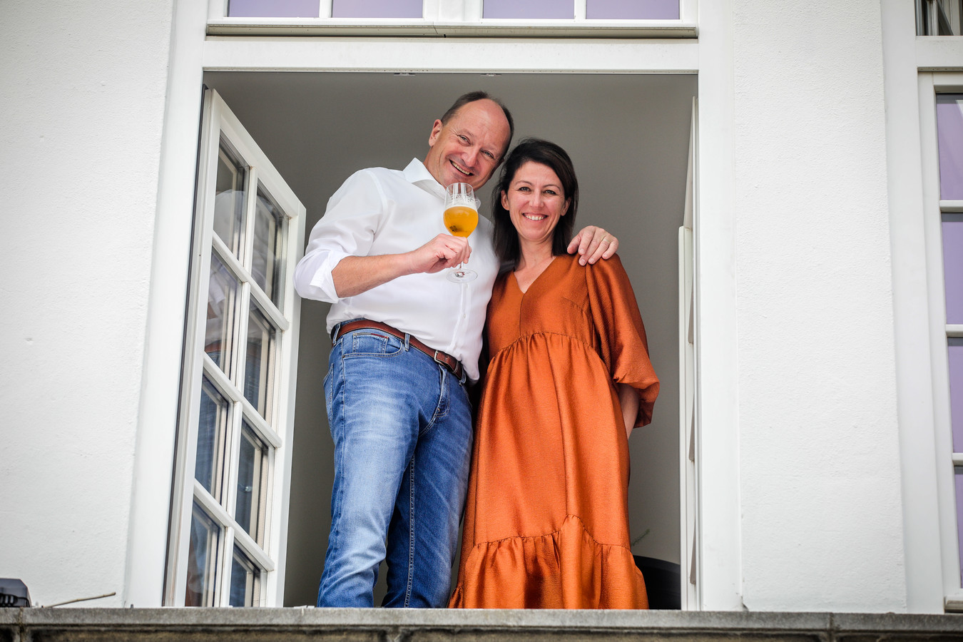 Ook vanop een terras is het genieten met zicht op de aankomststreep.