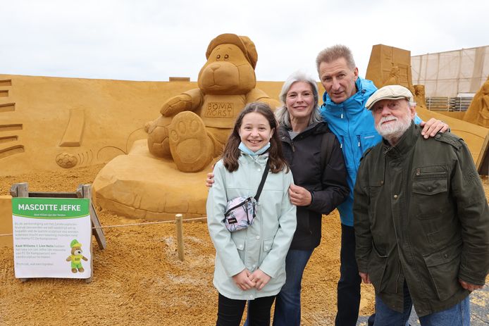 Opening Zandsculpturenfestival