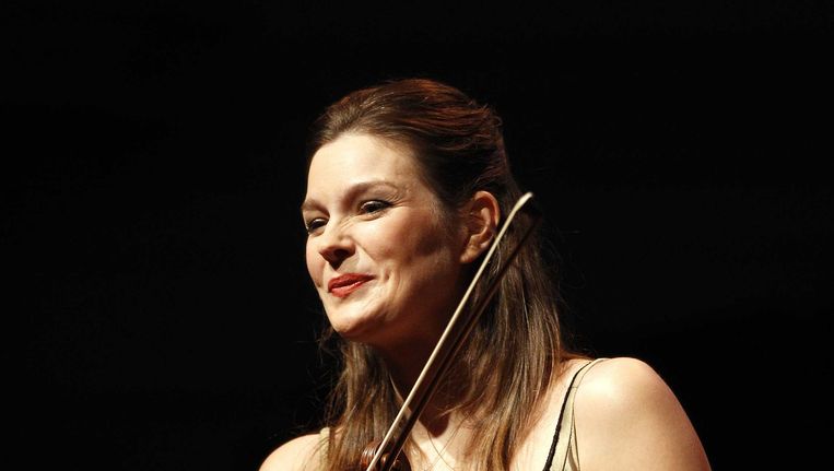Janine Jansen zal optreden tijdens jubileum van het Concertgebouw. Beeld ANP