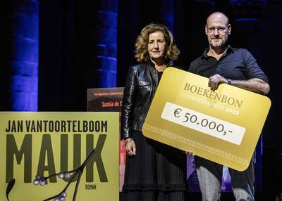 Jan Vantoortelboom wint Boekenbon Literatuurprijs