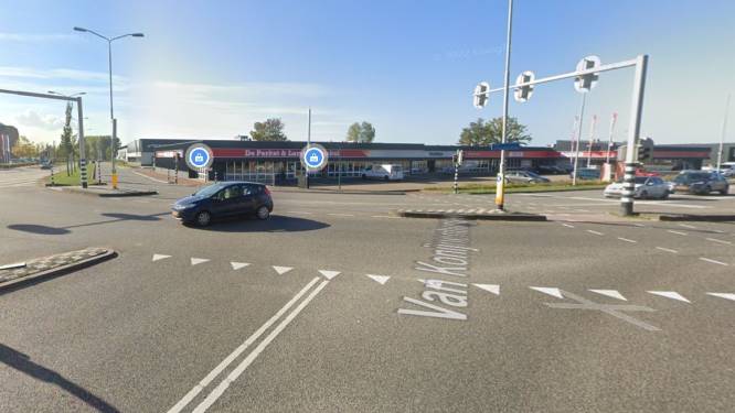 Juichende reacties: vreemde kronkel gaat uit kruispunt Bergen op Zoom