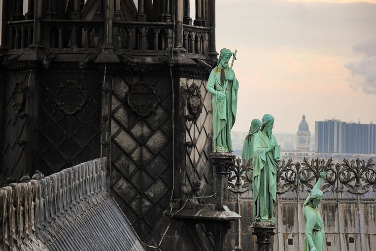 Tatiana de Rosnay: ‘De Notre-Dame is een cultureel symbool, een gebouw waarmee we zijn opgegroeid en waarvan we houden.’ Beeld Getty Images/iStockphoto