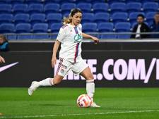 Haar gevoel laat Daniëlle van de Donk ook bij Olympique Lyon niet in de steek