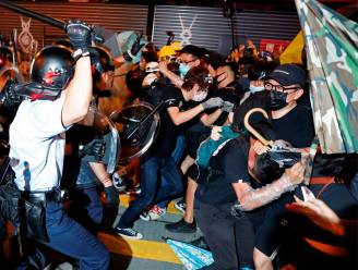 Vijf mensen opgepakt na nieuwe schermutselingen in Hongkong