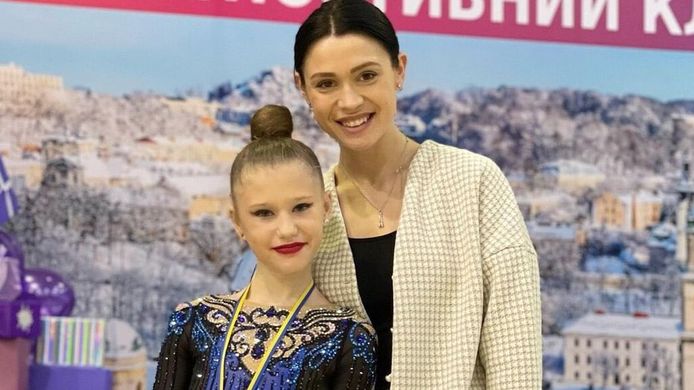 Katya en haar trainster Anastasia Meshchanenkova.