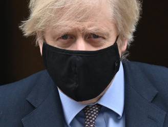 Britse premier Johnson kampt met intern verzet tegen coronamaatregelen