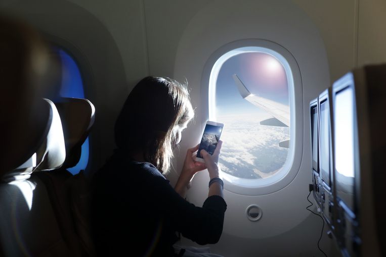 Stroomopwaarts Eed Collectief Waarom het slim is om compressiekousen te dragen in het vliegtuig