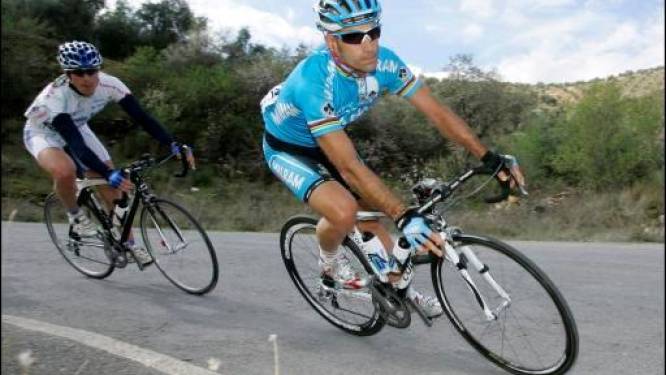 Anomalies dans les valeurs sanguines de cinq cyclistes