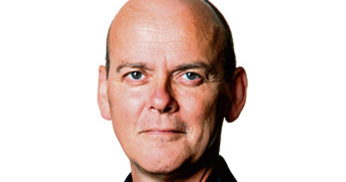 Frans Ellenbroek: een speelse geest met een gekantelde kijk.