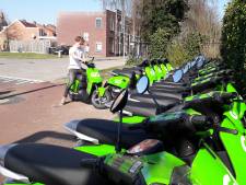 Ja lekker, op een leenscooter naar de binnenstad! Maar wat als iemand zo’n groen ding voor je deur zet?