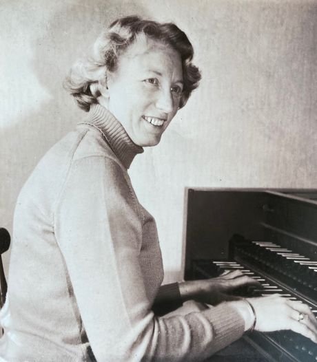 Wie les kreeg van muziekdocente Leni (1928-2022) werd ook haar vriend