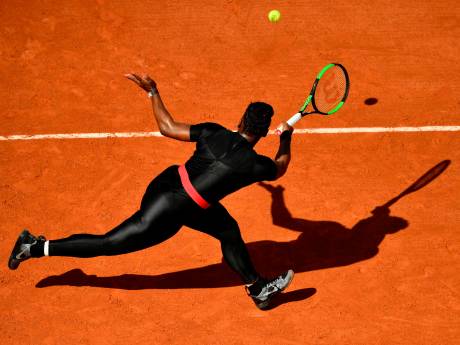 Tenniswereld verbaast zich over 'catsuit' Serena Williams