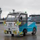 Schiphol test robot die koffers naar het vliegtuig brengt