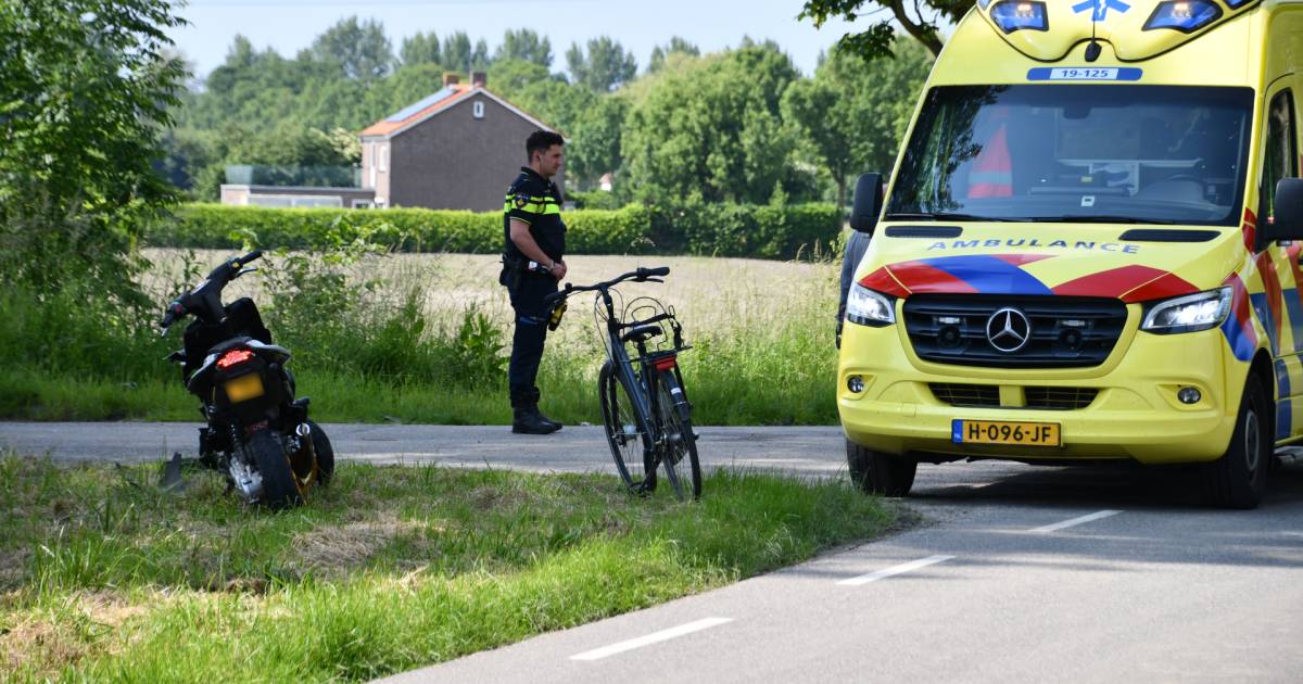 Scooterrijder gewond bij botsing met auto in Kwadendamme.