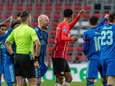 Omstreden treffer helpt Ajax aan winst in topper met PSV én koppositie in eredivisie