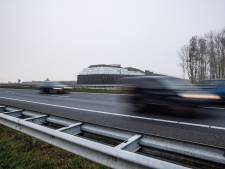 Nieuw viaduct over A17 bij Moerdijk: snelweg weekend dicht tussen Noordhoek en Klaverpolder