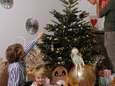 WOONVIDEO: Zo vier je kerst dit jaar met piñatas, papieren ballen en gedroogde bloemen