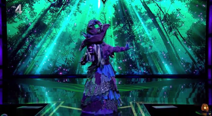 2,2 Miljoen Kijkers Voor The Masked Singer: Dit Is De Eerste Afvaller |  Show | Gelderlander.Nl