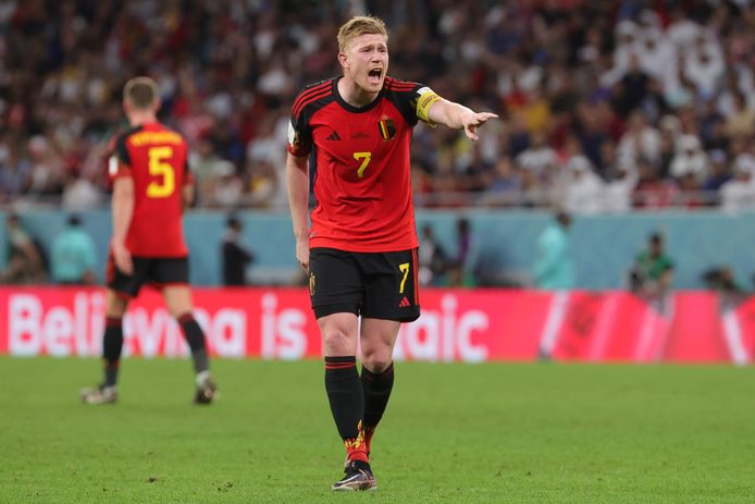 Op het WK in Qatar droeg De Bruyne al de aanvoerdersband toen Hazard niet op het veld stond.