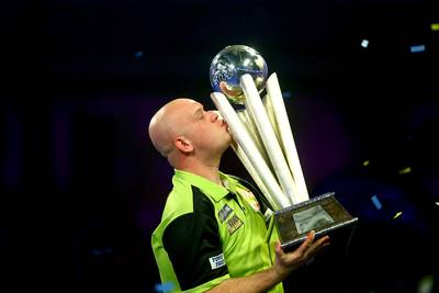 Nog meer miljoenen in ‘goudpot’ van het darts: Van Gerwen boert goed