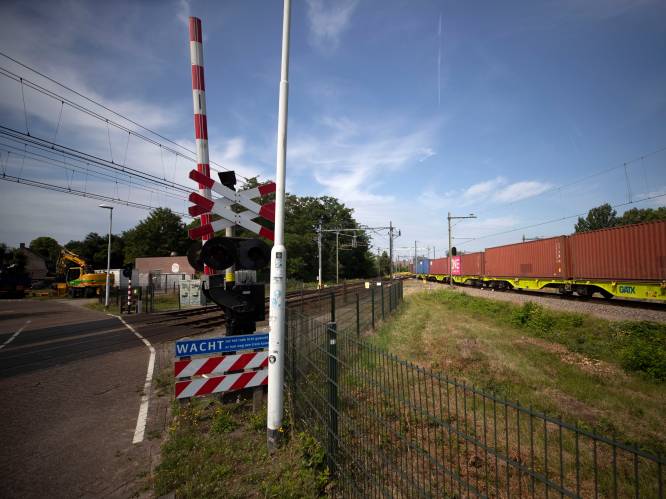 Kopzorgen in Tongelre over plannen voor het spoor: ‘Zitten we hier straks tien jaar in een bouwput?’