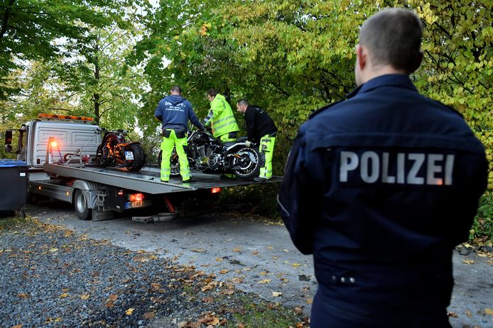 In Erkrath nam de politie ook motorfietsen in beslag.