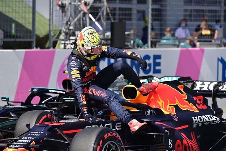 toevoegen aan binden Mijnenveld Max Verstappen start zondag vooraan in de Grote Prijs van Stiermarken in  Oostenrijk