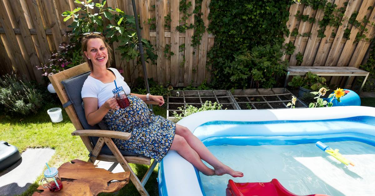 Dat Is Pas Puffen Deze Vrouwen Zijn Hoogzwanger Tijdens Hittegolf Woerden Ad Nl