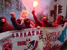 Meerdere Nederlanders aangehouden bij rellen rond coronademonstratie Brussel