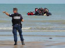 Onderzoek naar Franse politie die mogelijk boot vol migranten lekstak: ‘Er zat ook een meisje van 4 op’
