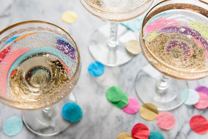 Auckland Zeg opzij Ongemak Waarom er geen slechter glas is om champagne in te serveren dan een 'coupe'  | Nina kookt | hln.be