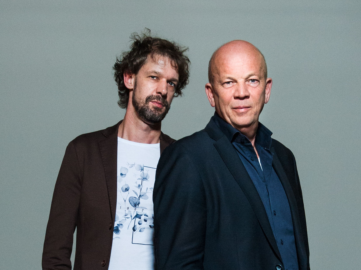 Jan Kleinnijenhuis (L) en Pieter Klein, de Journalisten van het Jaar 2019.