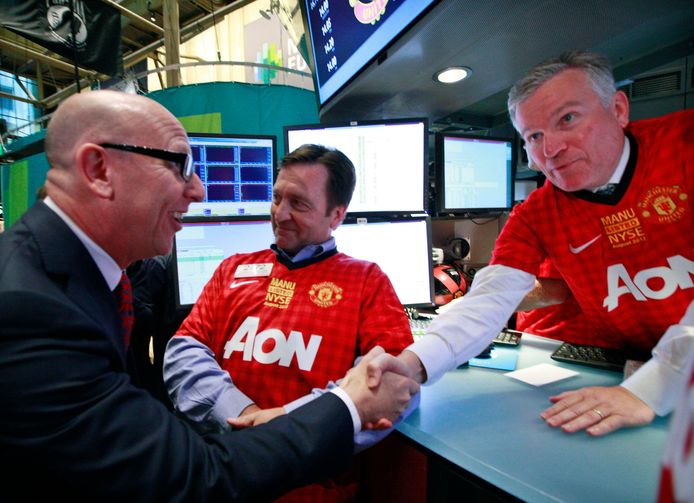 United-eigenaar Joel Glazer (links).