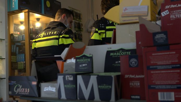 De actie bij een van de smartshops in Arnhem.