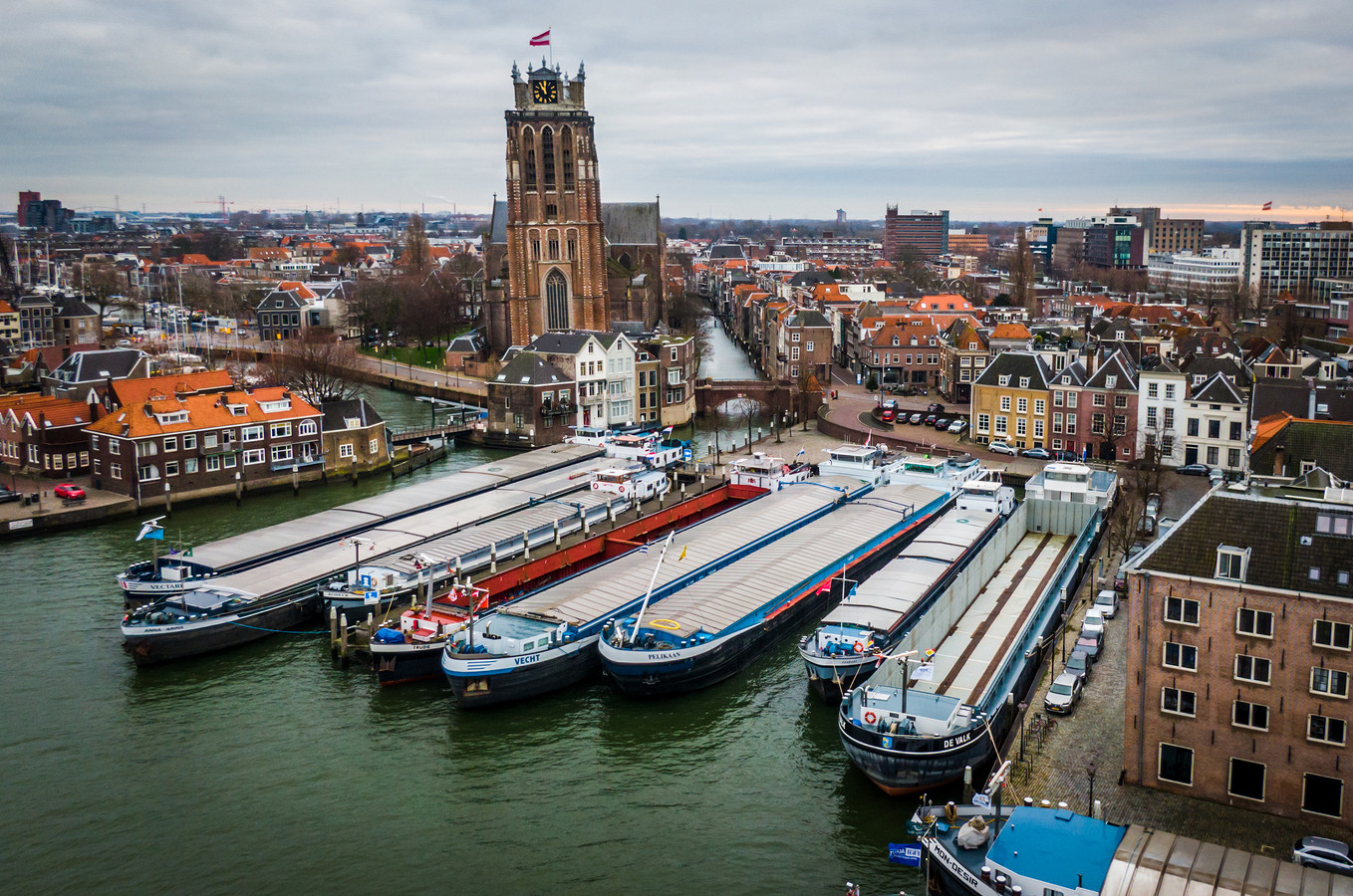 Wat Is Een Predikant Dit is de nieuwe predikant van de Grote Kerk: ‘Een kerkdienst, in feite