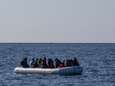 Twee migranten verdronken voor Turkse kust, meer dan 80 anderen gered