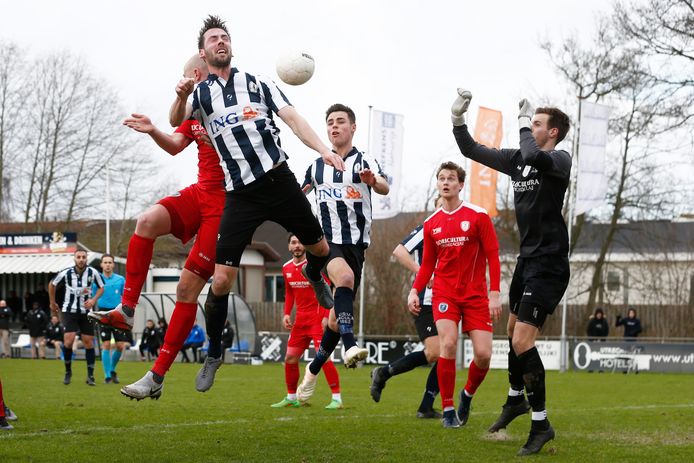 Hercules begint het nieuwe seizoen met een thuiswedstrijd.