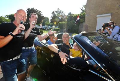 Opbrengst Elfstedenzwemtocht Van der Weijden al 6,1 miljoen