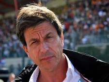 Toto Wolff heeft titels al uitgedeeld: ‘Max Verstappen en Red Bull hebben iets heel snels op de baan gezet’