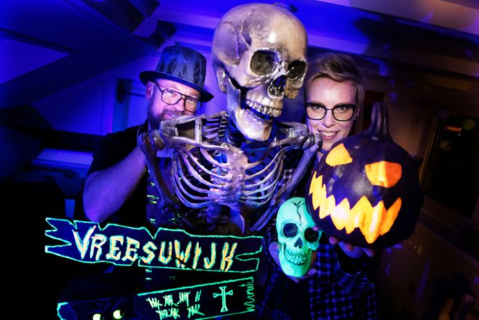 Arjan en Esmee Verheul uit Nieuwegein vieren Halloween altijd groots.