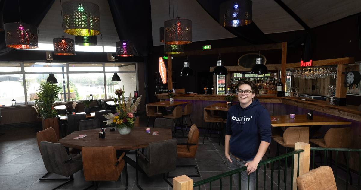 Geen tapas, maar schnitzel en speciaalbier: Janine van de Schuur blaast De Havenmeester nieuw leven 