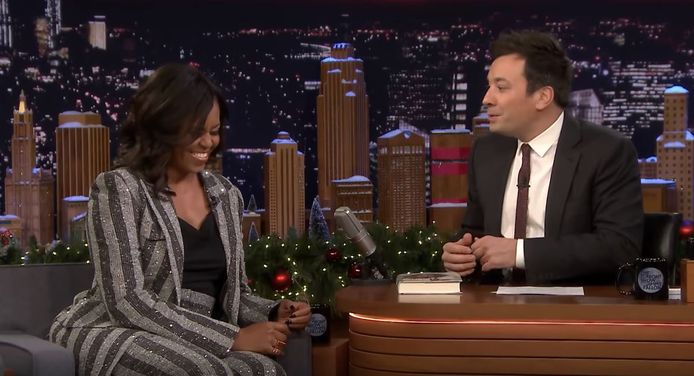 Michelle Obama bij de 'The Tonight Show' van Jimmy Fallon.