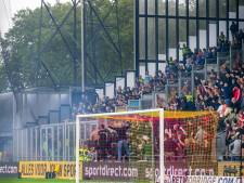 Hooligans zélf laten betalen als het mis gaat: heeft Deventer dé oplossing tegen voetbalgeweld? ‘Dit zien we bijna nooit’
