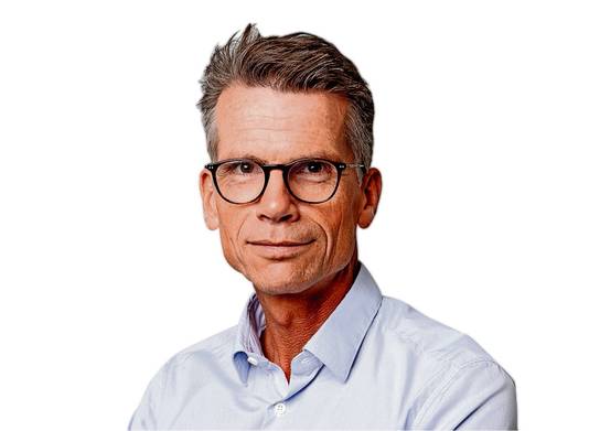 Portret van Hans Nijenhuis, hoofdredacteur van het AD, Algemeen Dagblad. Foto Joost Hoving