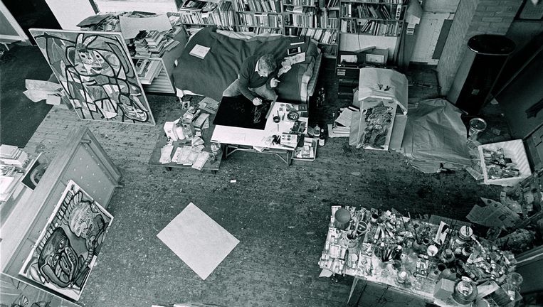 Luceberts atelier in Bergen, 1974. Beeld Pieter Boersma