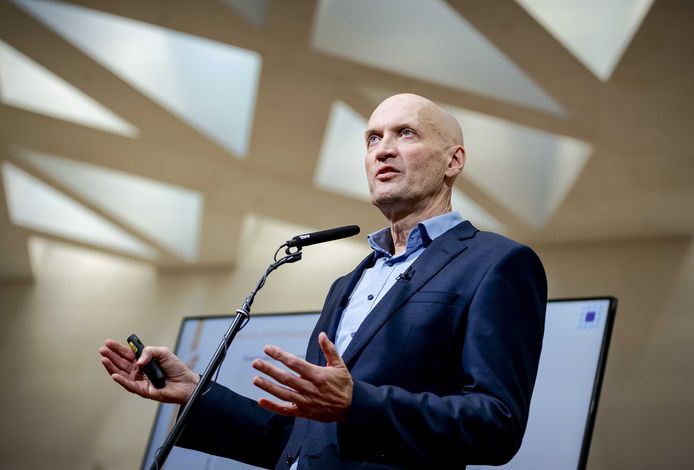 Ernst Kuipers houdt vrijdag voor de eerste keer als minister van Volksgezondheid een coronapersconferentie.